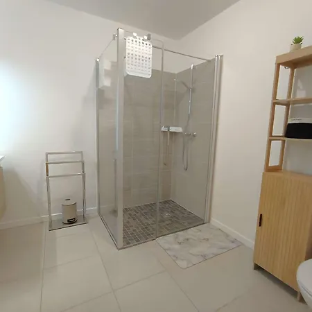 Apartman T2 Avec Jardinet Et Parking, 6 Pers - - Fr-1-457-384 *